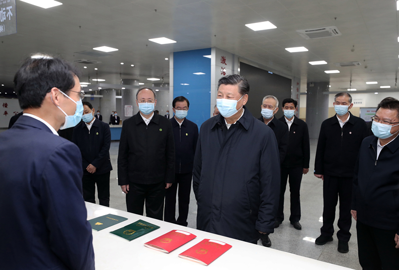 2021年3月23日，習(xí)近平在福建三明沙縣農(nóng)村產(chǎn)權(quán)交易中心考察。